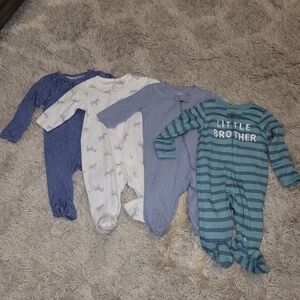 NWOT Set Of 4 - Carter's Kids Footie Pajamas
